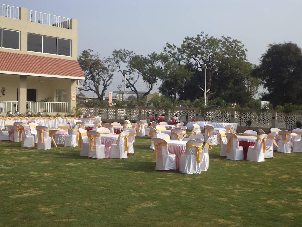 Tanarika Resort Bhusāwal Exteriér fotografie